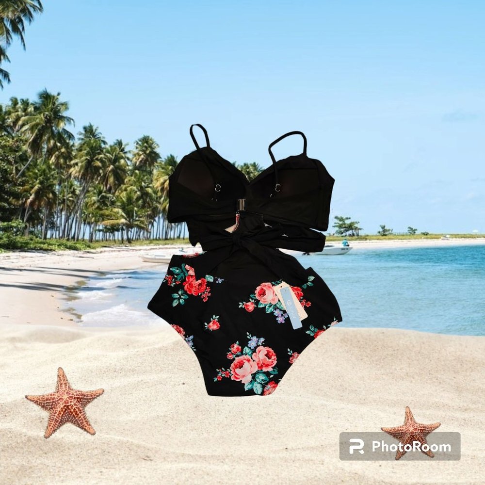 NWT Women's Cupshe Swimwear Size XL 2Piece Connected At Bra Black Floral - Picture 2 of 7